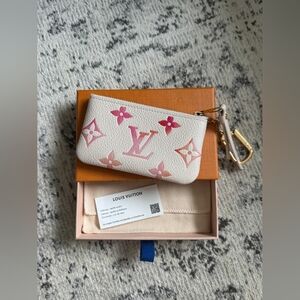 Louis Vuitton Key Pouch Gradient Pink